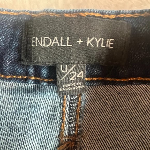 Kendall + Kylie Denim Shorts size 24 - Picture 3 of 4
